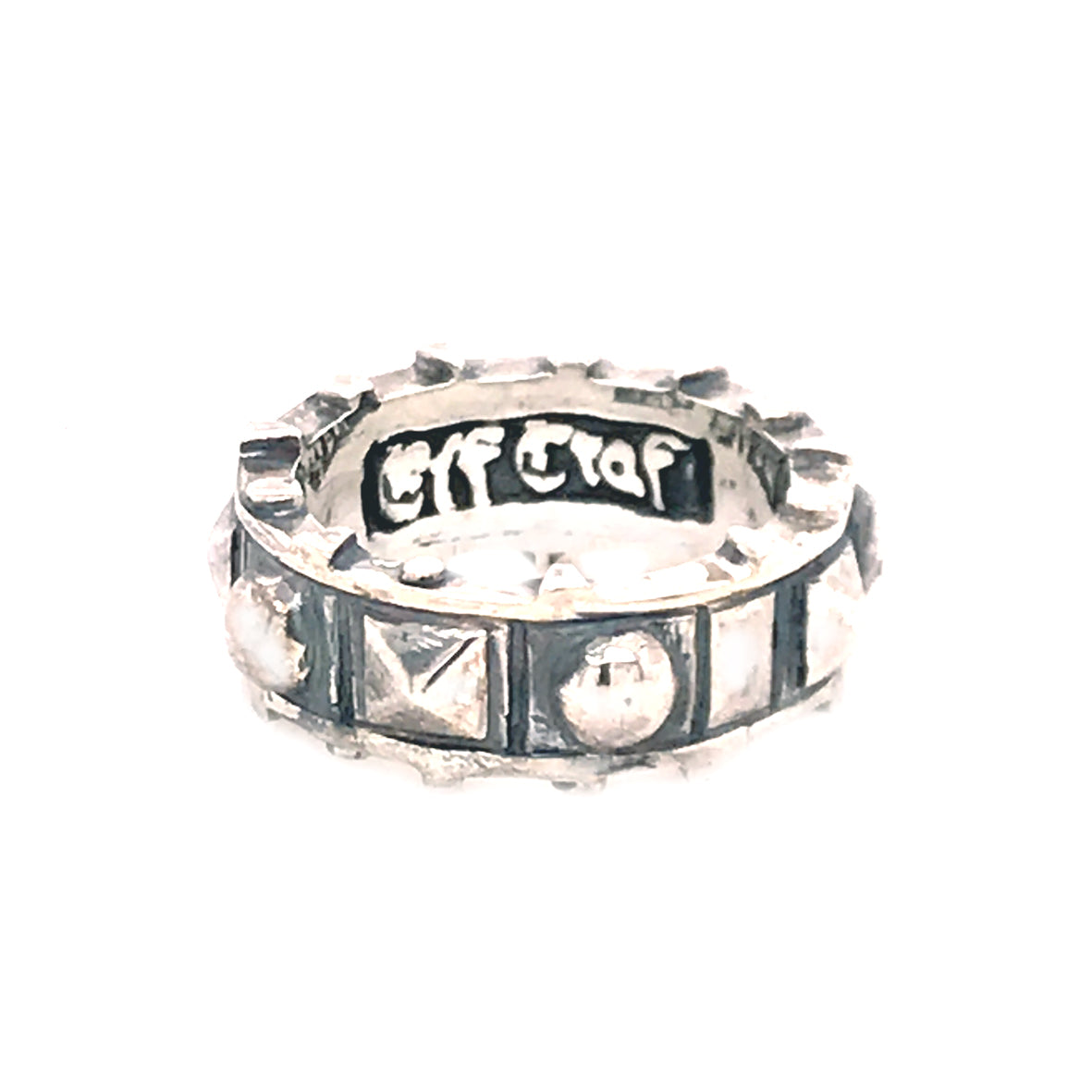 Silver Ring Pyramides and Domes Band S with Sparks Sides