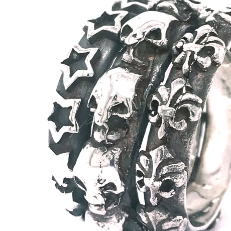 Silver Ring Spiral SKULLS ROW Lilies and Stars