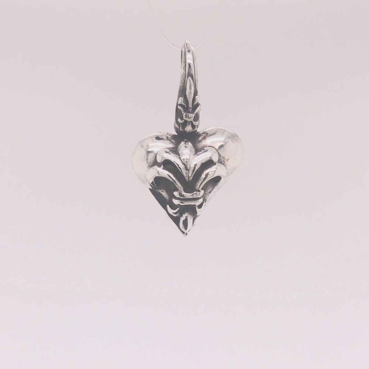 Silver Pendant LILY HEART M Hook