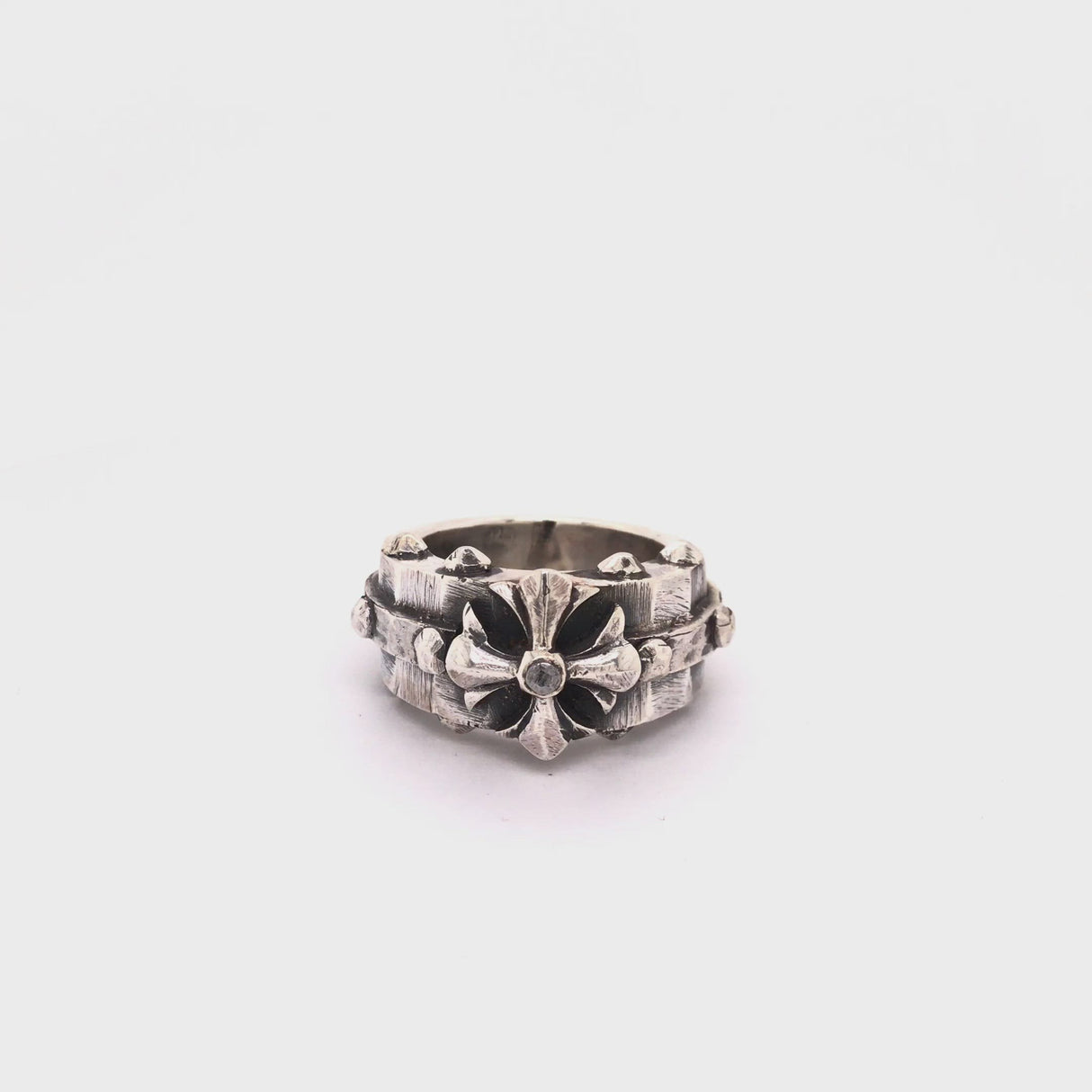 Silver Ring Faceted Body with Rivets SPROUTS STAR