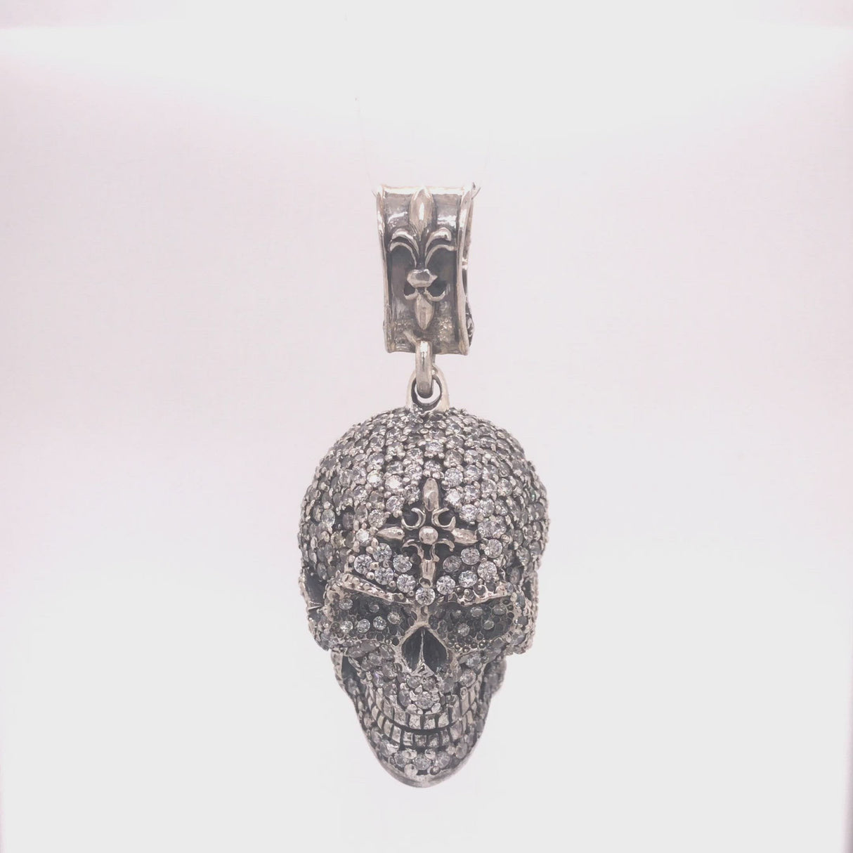 Silver Pendant SKULL XL  Pave´ 40