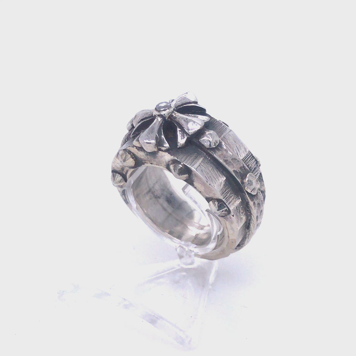 Silver Ring Faceted Body with Rivets SPROUTS STAR